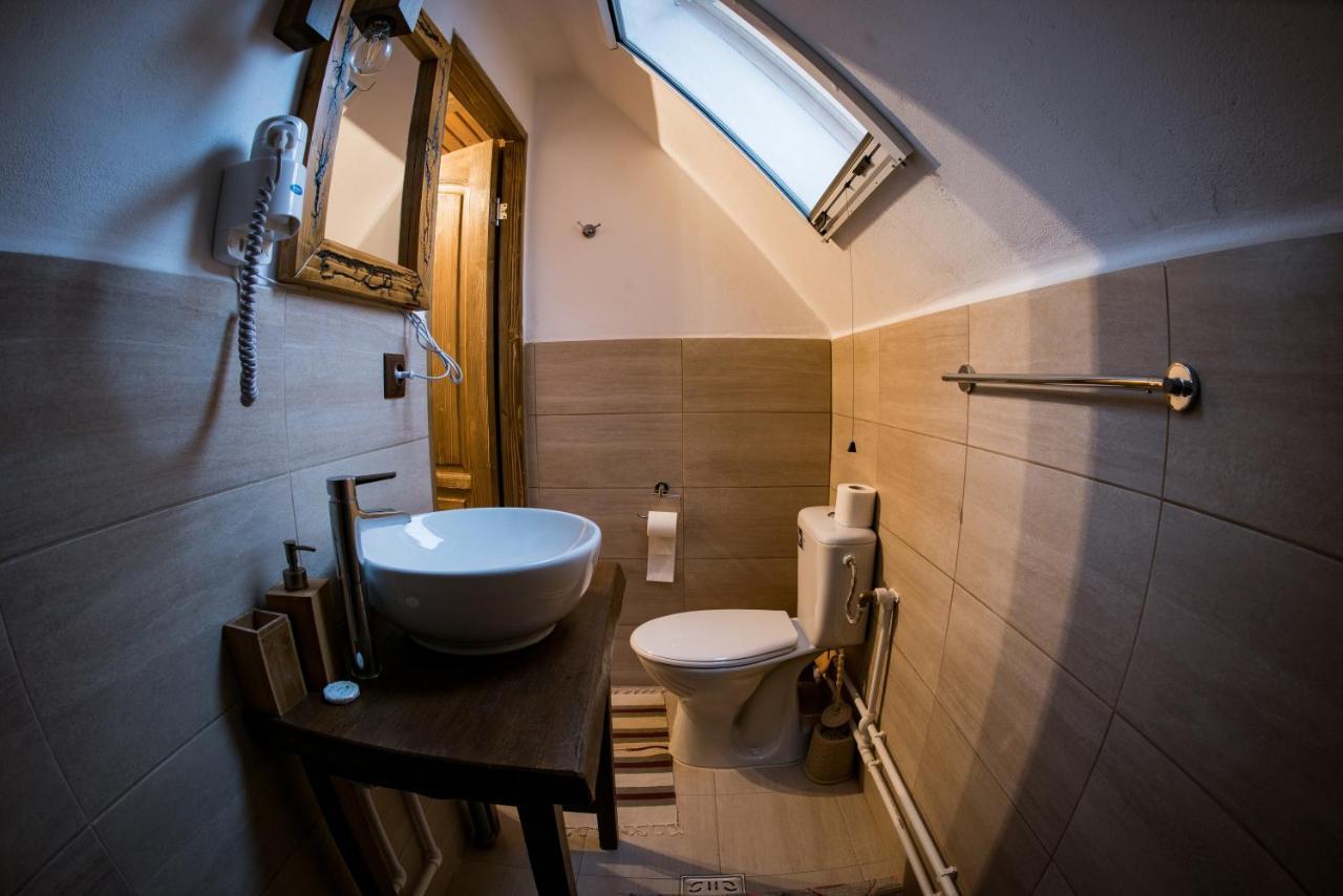 Casa Strabunicului Hotel Partestii de Sus  Buitenkant foto
