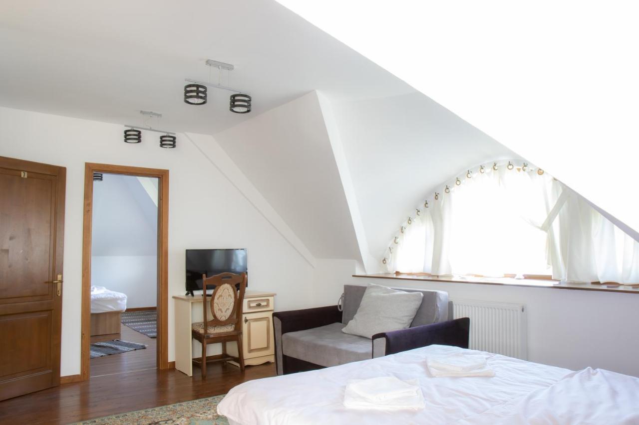 Casa Strabunicului Hotel Partestii de Sus  Buitenkant foto